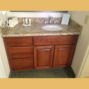 Bathroom Cabinet06